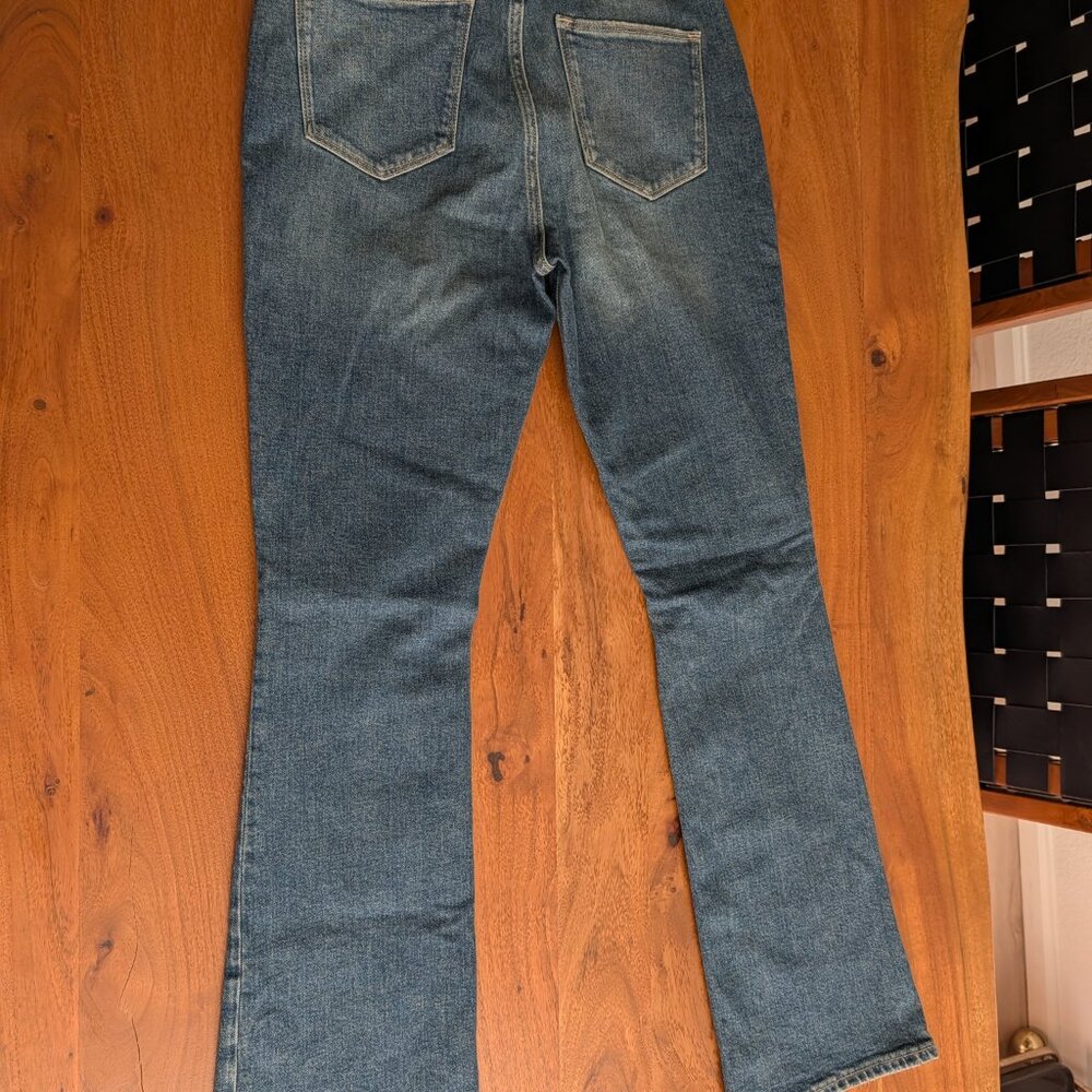 Arizona Jeans Size 6 - Mid-Rise Baby Boot - Picture 4 of 5